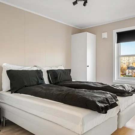 Modern In The Heart Of Lägenhet *