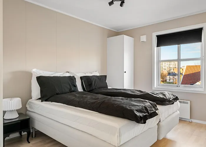 Modern In The Heart Of Lägenhet *