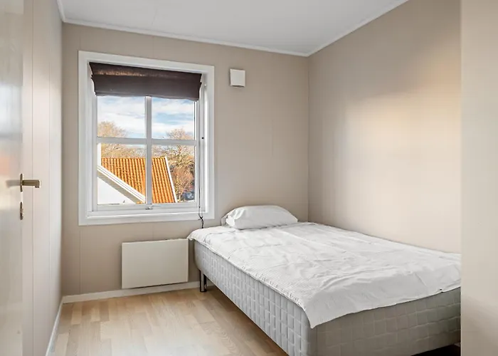 Modern In The Heart Of Lägenhet